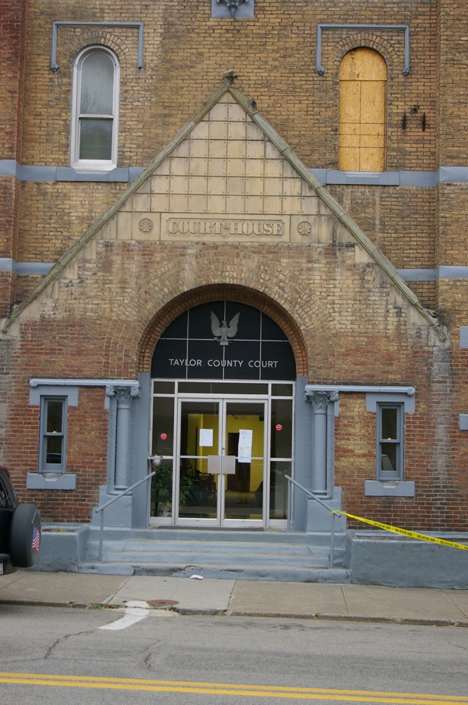 2032wv12