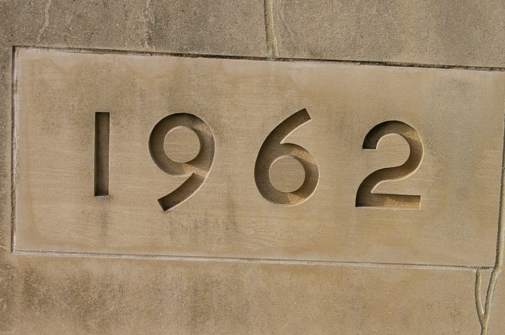 0159i-i08