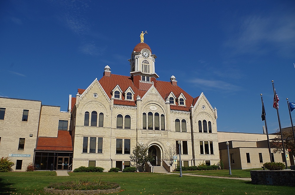 605w22