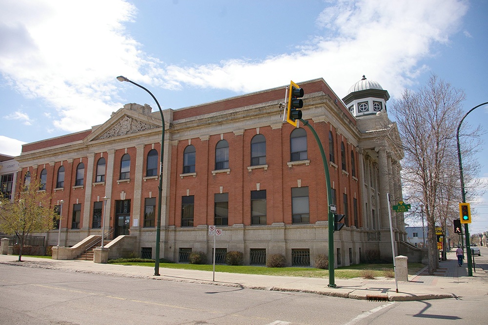 001r09
