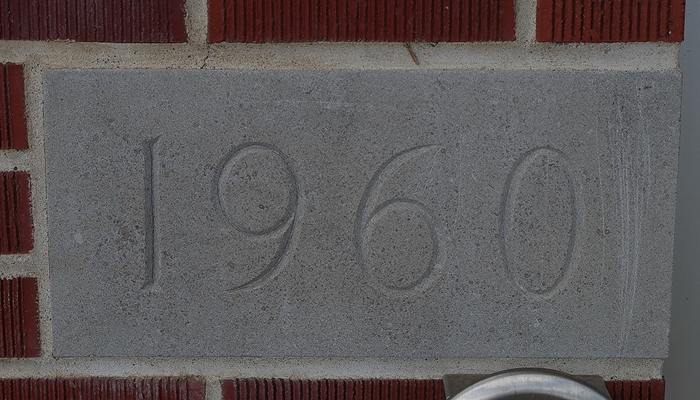061o16