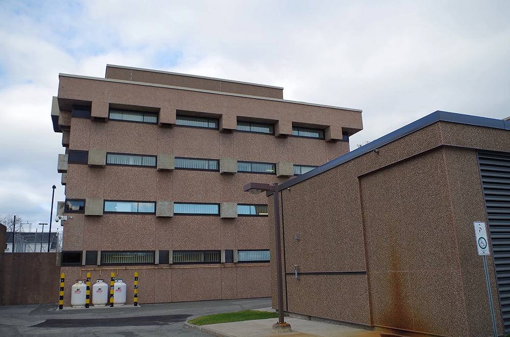0827q16