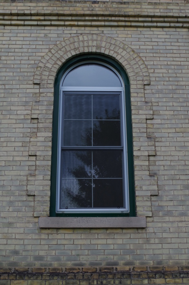 547o16