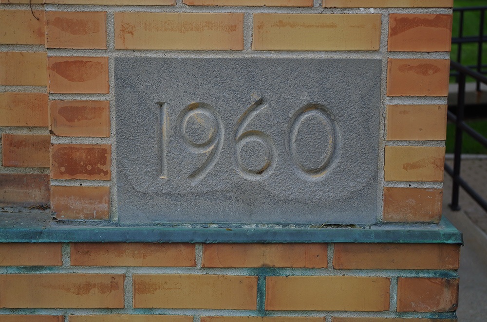 550o16