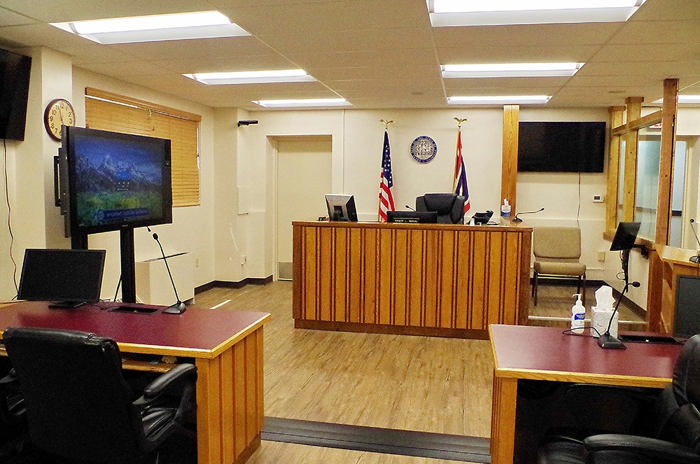 547d23