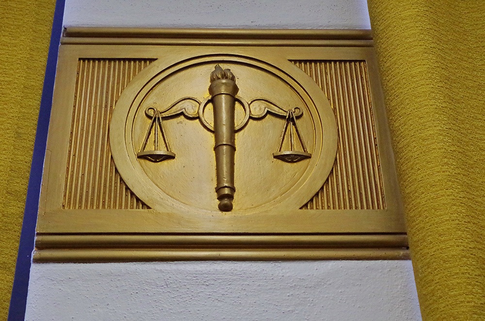 593d23