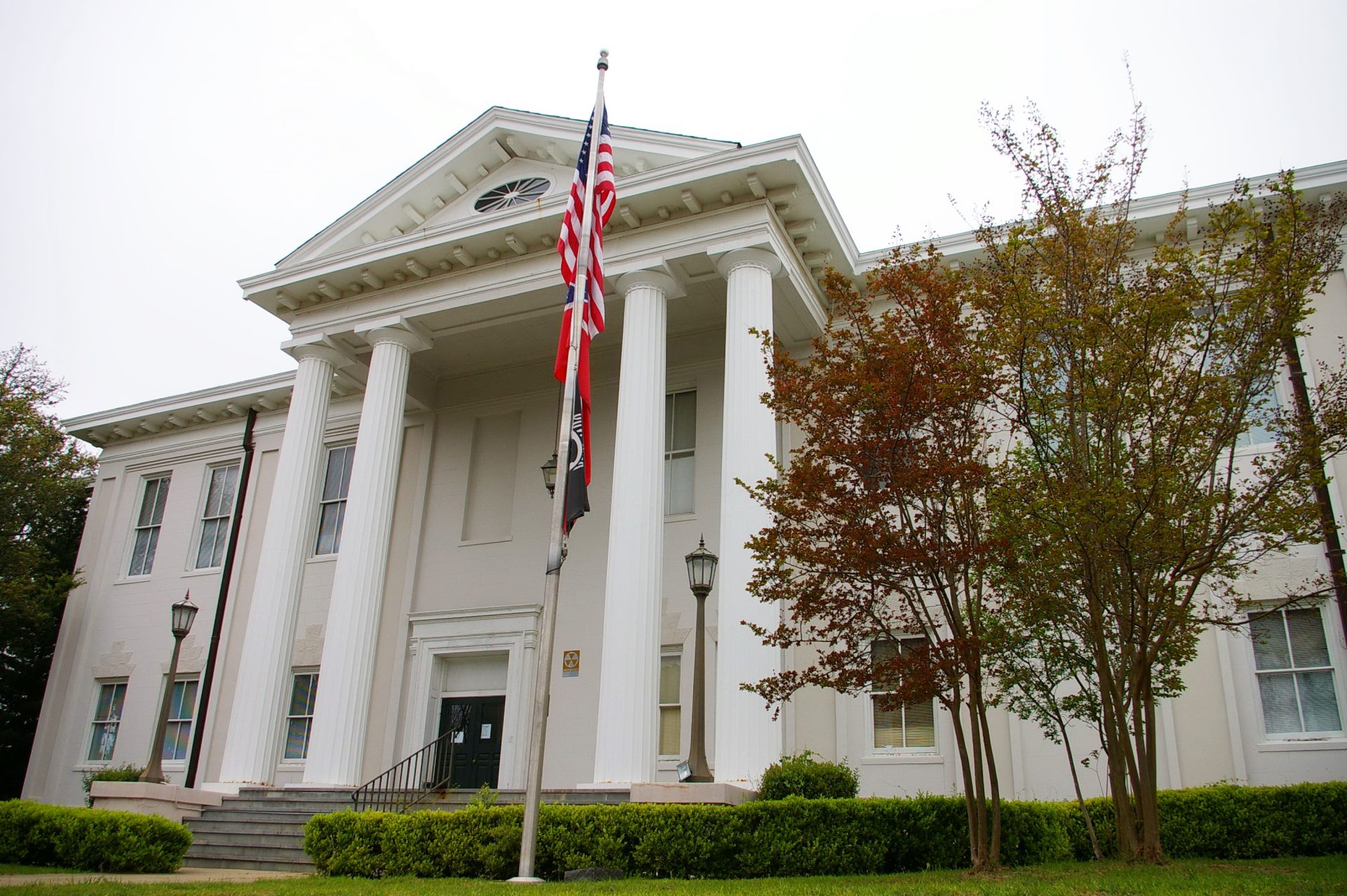 Adams County - American Courthouses